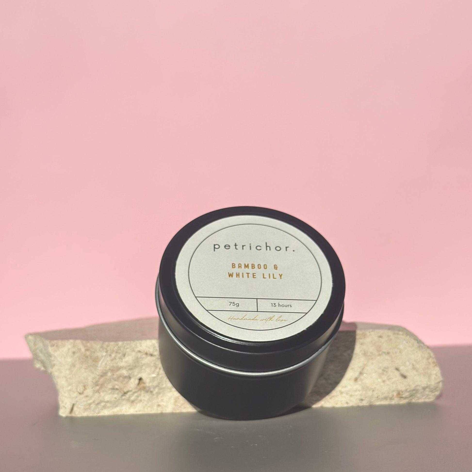 Bamboo and white lily | Handmade Candles | Petrichor