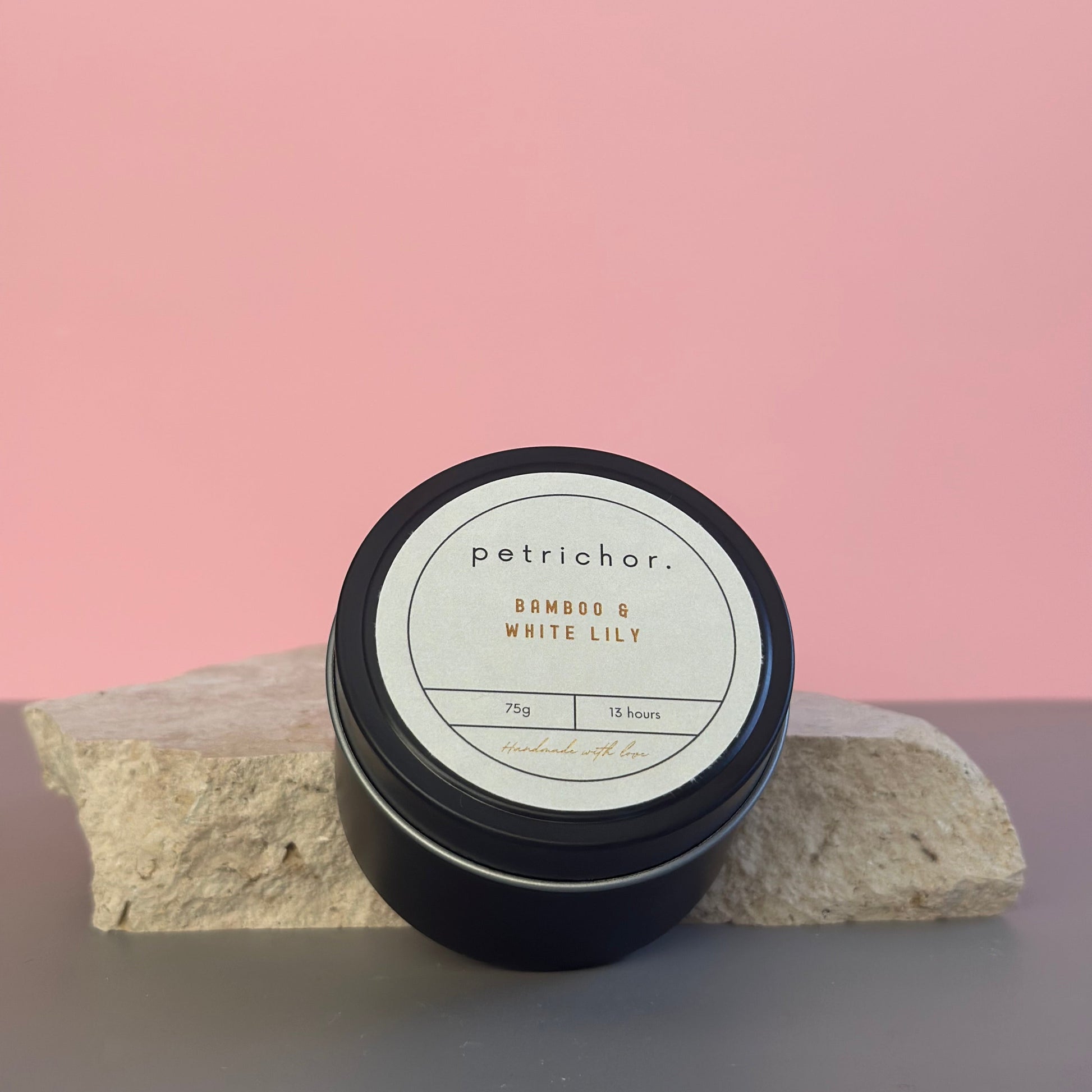 Bamboo and white lily | Handmade Candles | Petrichor